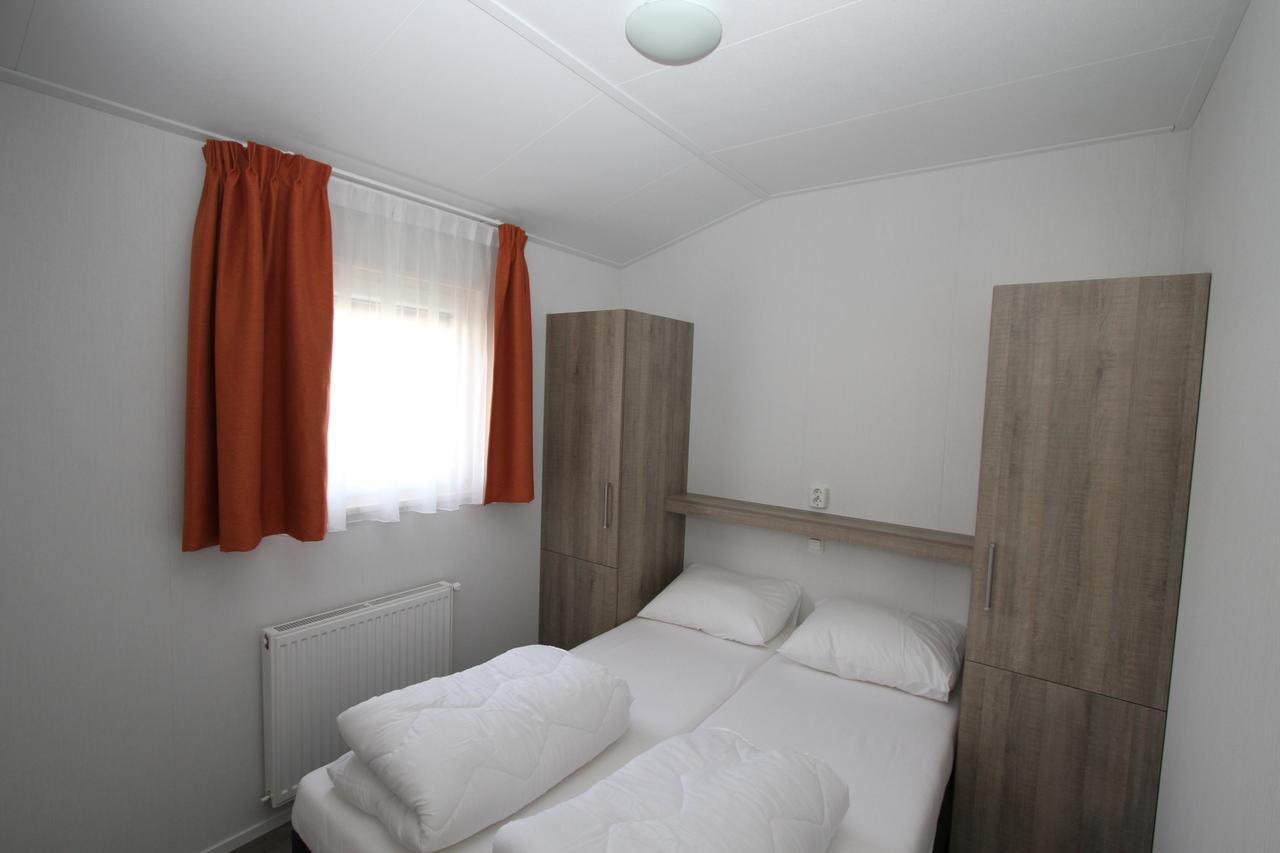 Ijsselmeer-Chalet Nr. 66 Molkwerum Zewnętrze zdjęcie